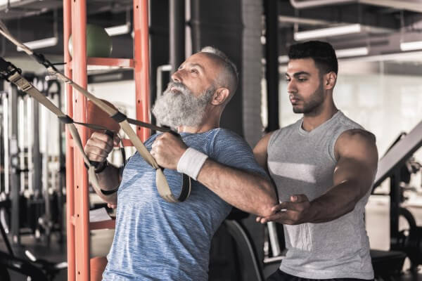 Werde staatlich anerkannter Fitnesstrainer für Senioren